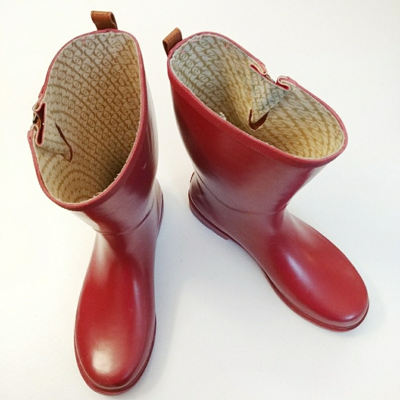 chooka mid height rain boots
